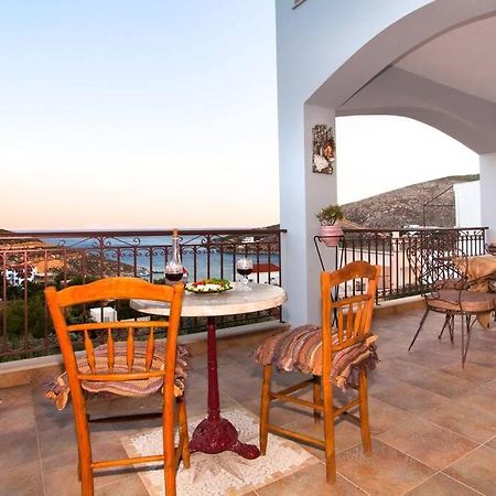 Вилла Nikis Seaside House Vlichadia Экстерьер фото