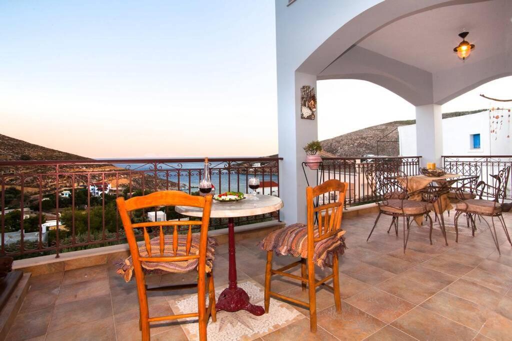 Вилла Nikis Seaside House Vlichadia Экстерьер фото